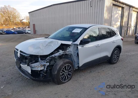 2023 Ford Escape Active from USA, damaged, VIN 1FMCU9GZ3PUA82430